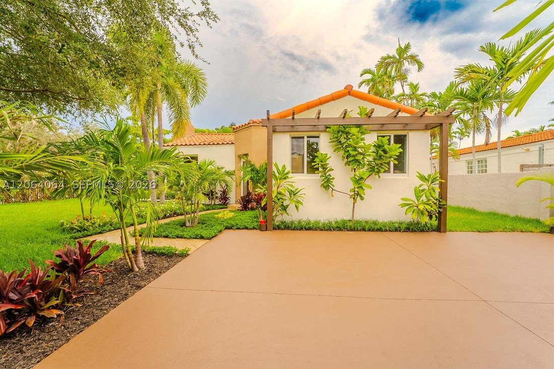 House in Miami, Florida, United States 4 - 18669050