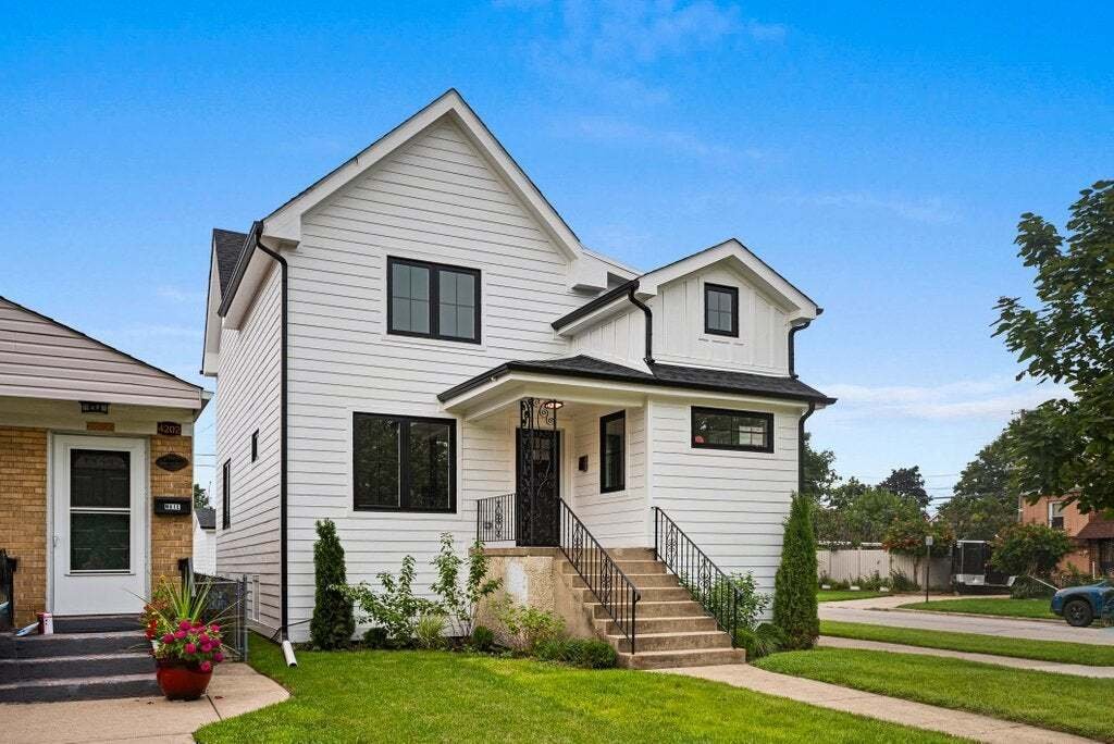 House in Lyons, Illinois, United States 1 - 18668023