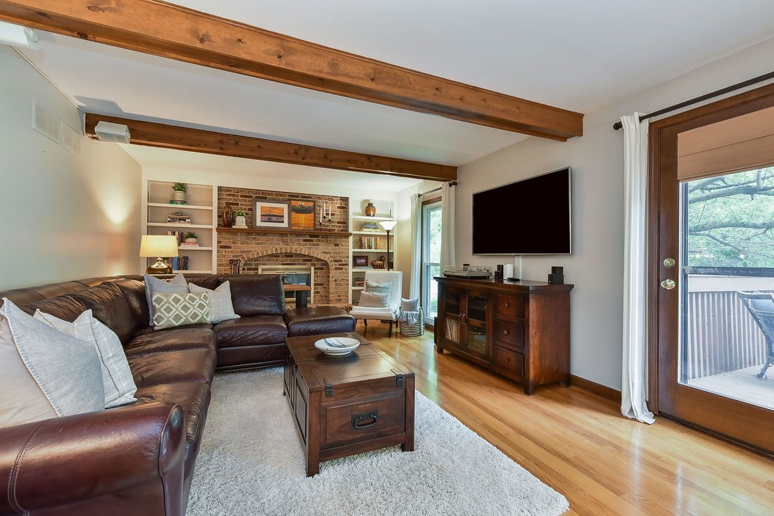 House in Carol Stream, Illinois, United States 2 - 18659763