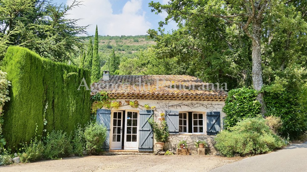 Villa in Saint-Vallier-de-Thiey, Provence-Alpes-Côte d'Azur, France 3 - 18662490