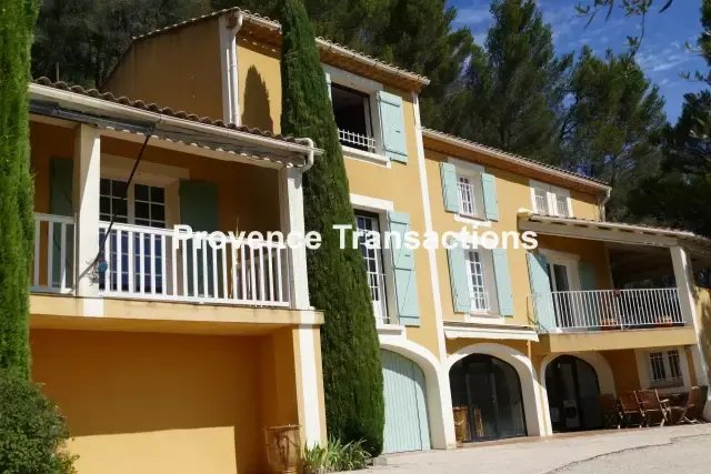 House in Beaumes-de-Venise, Provence-Alpes-Côte d'Azur, France 5 - 16286829