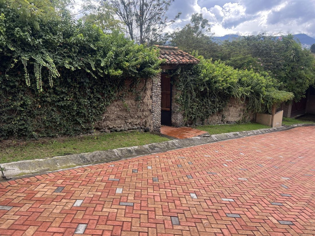 House in Quito, Pichincha, Ecuador 1 - 18661690