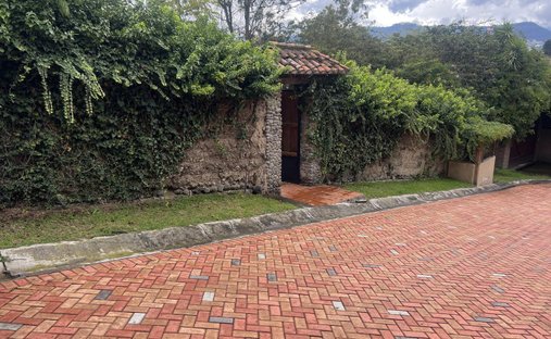 House in Quito, Pichincha, Ecuador 1