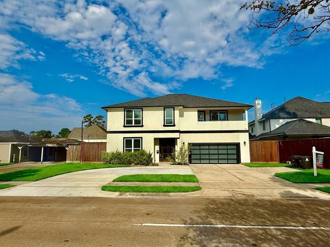 House in Houston, Texas, United States 3 - 18666069