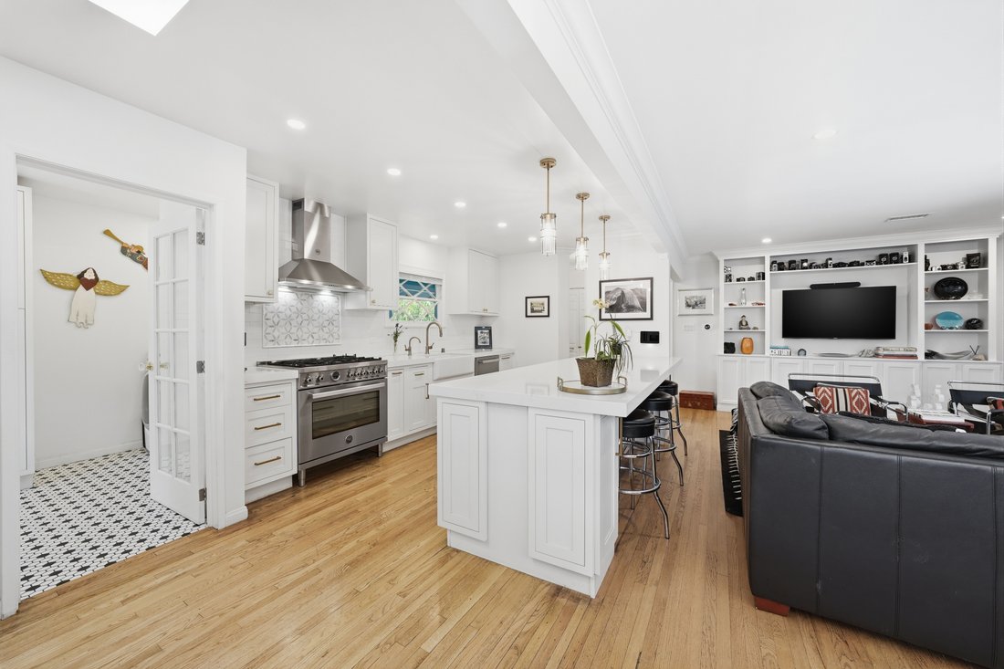 House in Los Angeles, California, United States 5 - 18660644