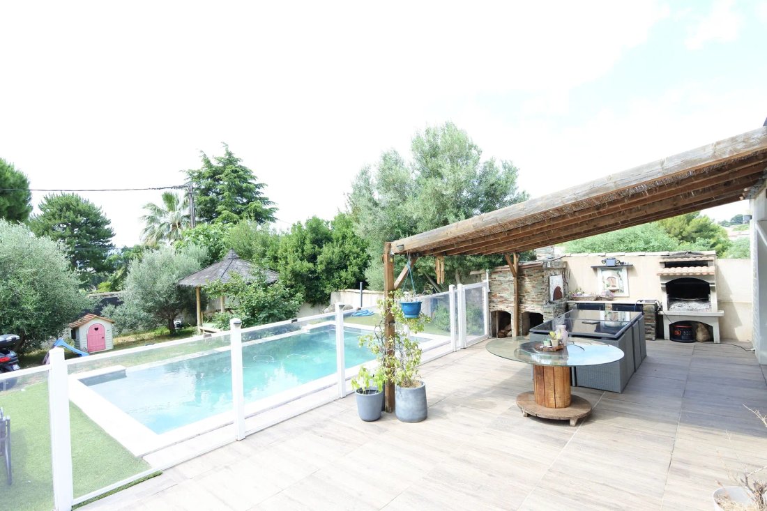 House in Plan-de-Cuques, Provence-Alpes-Côte d'Azur, France 3 - 17543335
