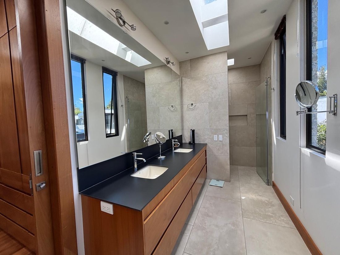 House in Quito, Pichincha, Ecuador 5 - 18660238