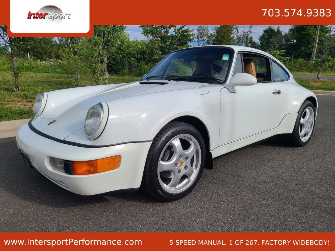 Coupe in Ashburn, Virginia, United States 1 - 12831904