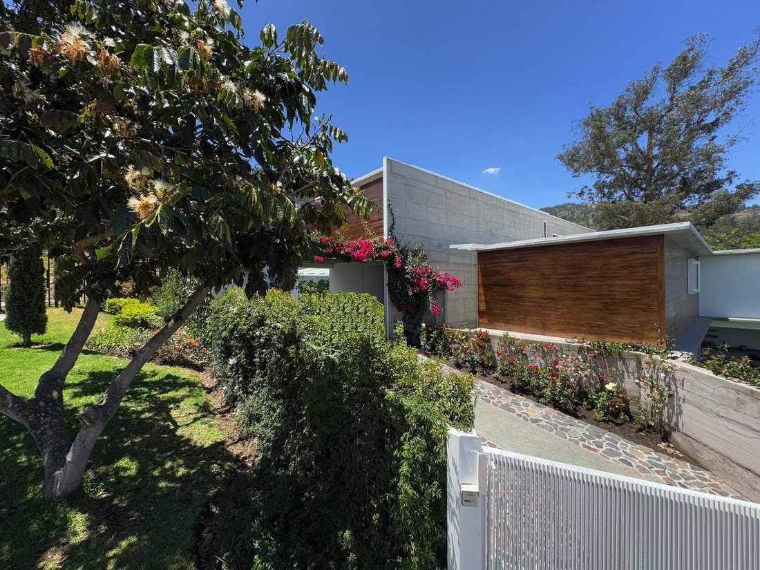 House in Quito, Pichincha, Ecuador 5 - 18661157