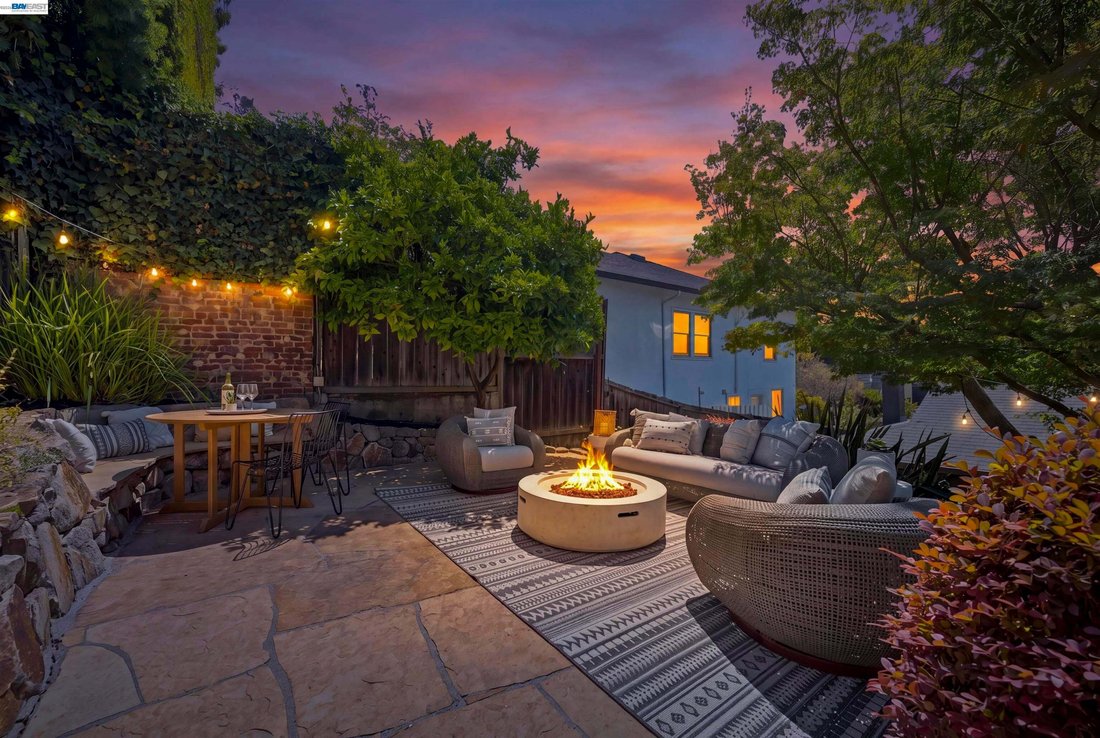House in Oakland, California, United States 3 - 18662287