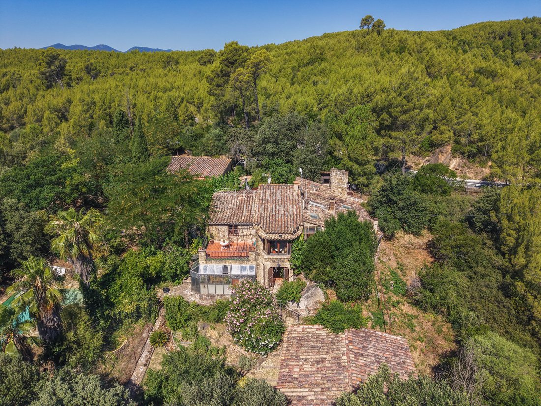 Finca in Terrades, Catalonia, Spain 3 - 18352493
