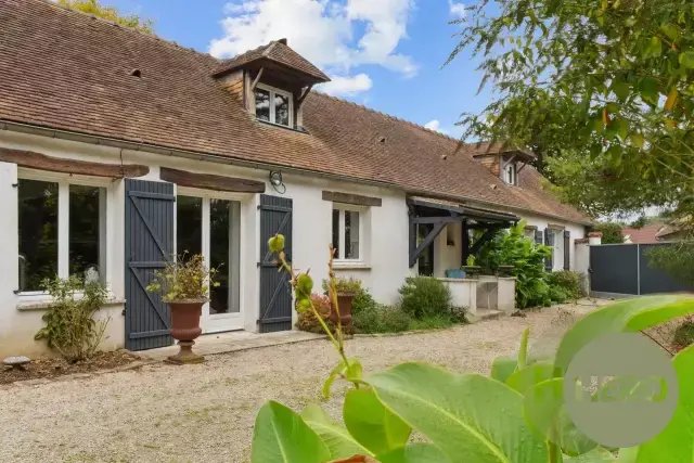 House in Gambais, Ile-de-France, France 2 - 16296379