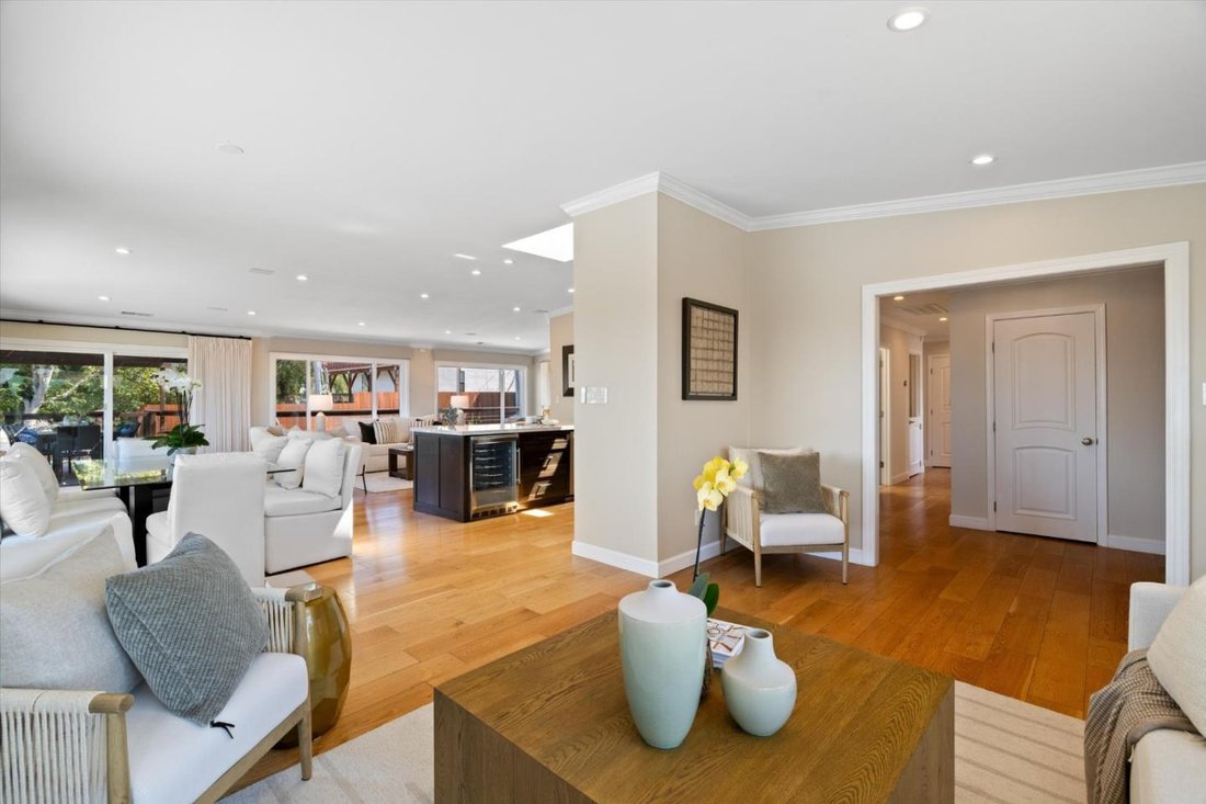 House in San Mateo, California, United States 3 - 18666331