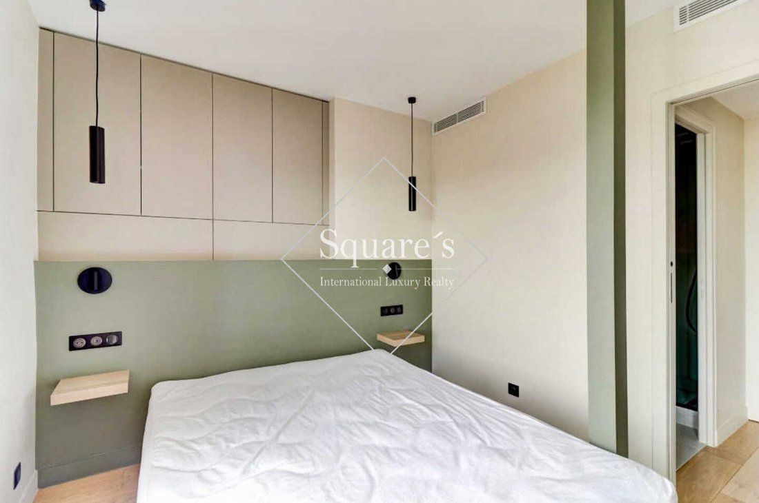 Apartment in La Fourche-Guy Môquet, Paris 17e Arrondissement, Paris 4 - 18672601