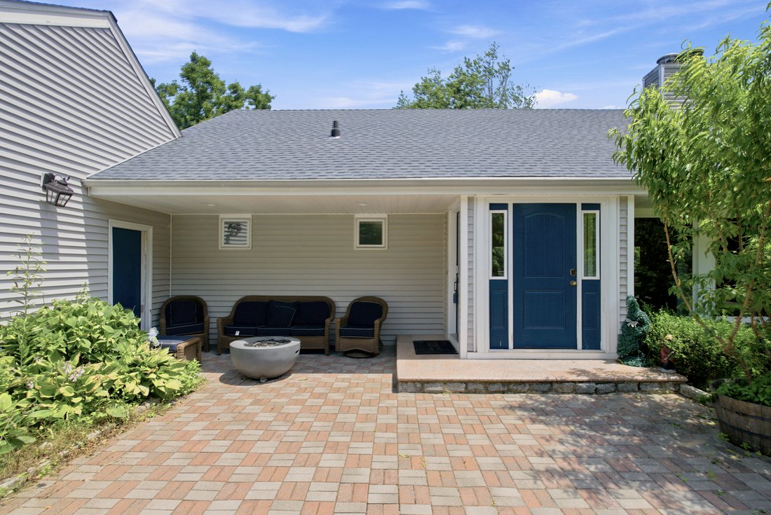 House in Stamford, Connecticut, United States 2 - 18660147