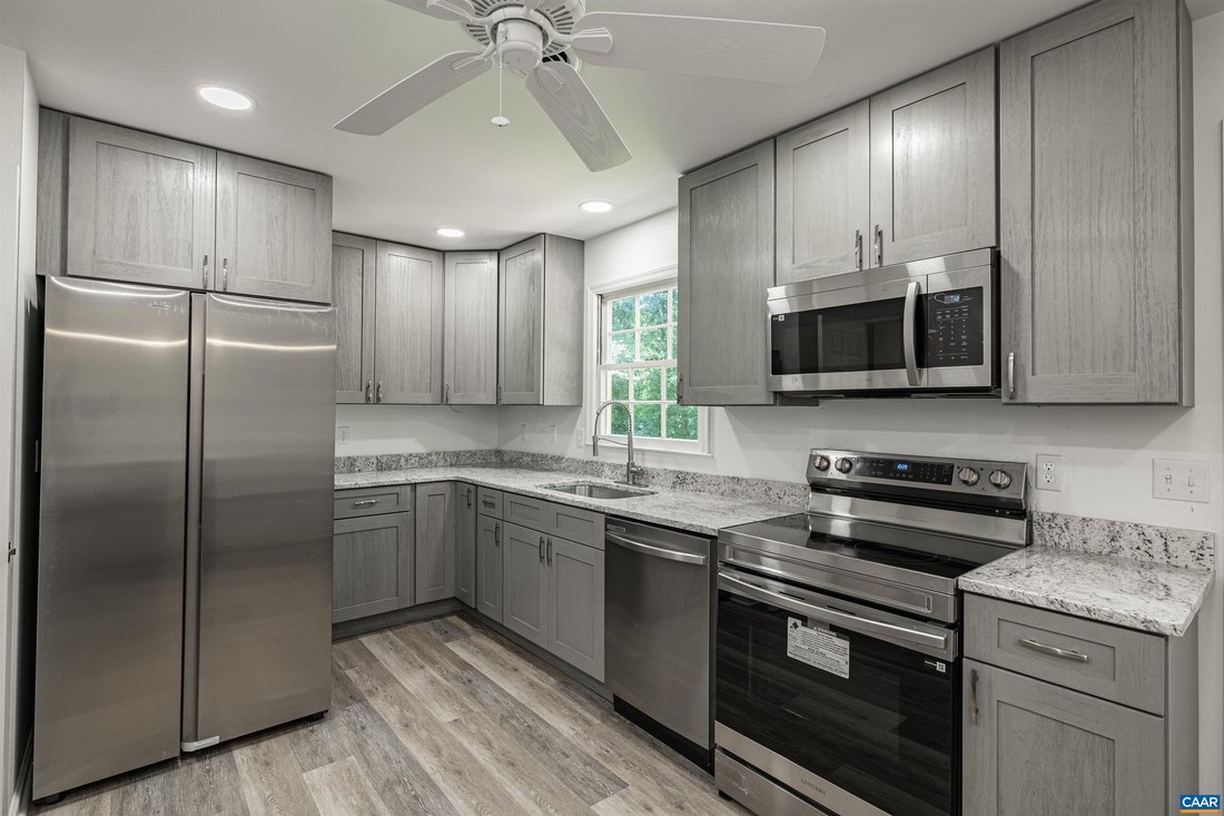 House in Charlottesville, Virginia, United States 2 - 18663092