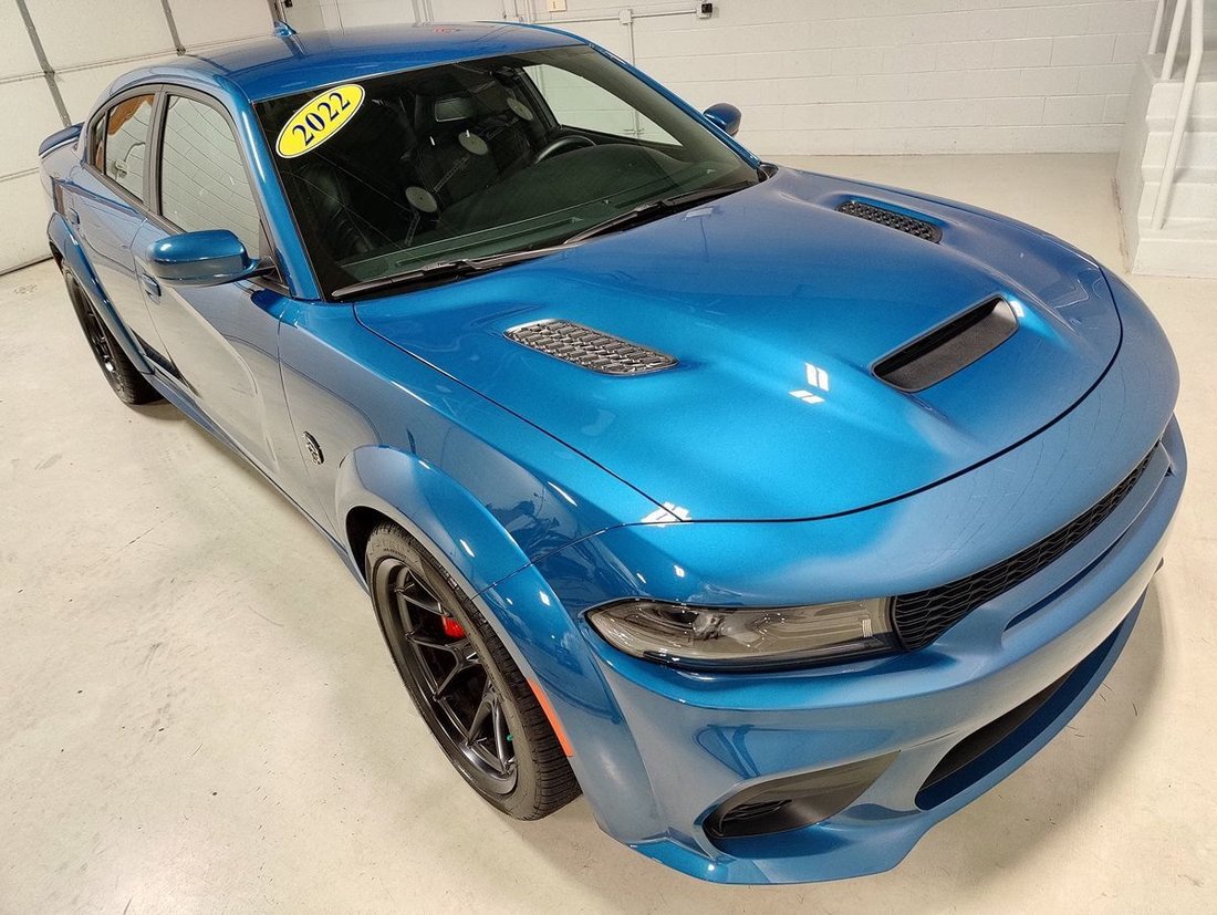 Sedan in Carol Stream, IL, United States 2 - 18670902