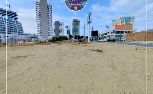 Land in Manta, Manabí, Ecuador 1