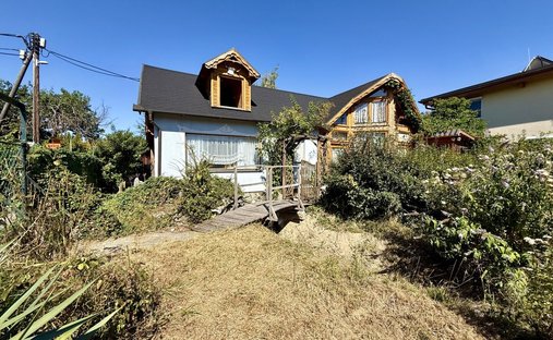 Bungalow in Vienna, Wien, Austria 1