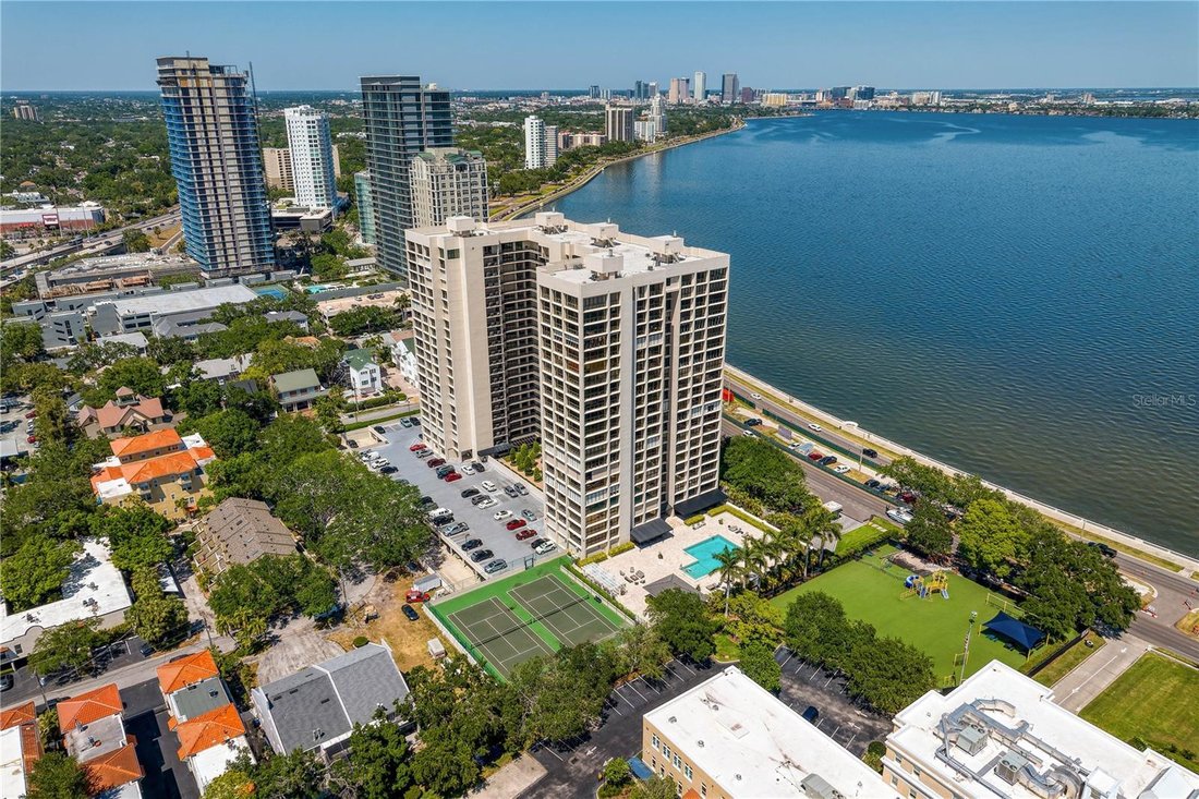 Condo in Tampa, Florida, United States 1 - 18669299