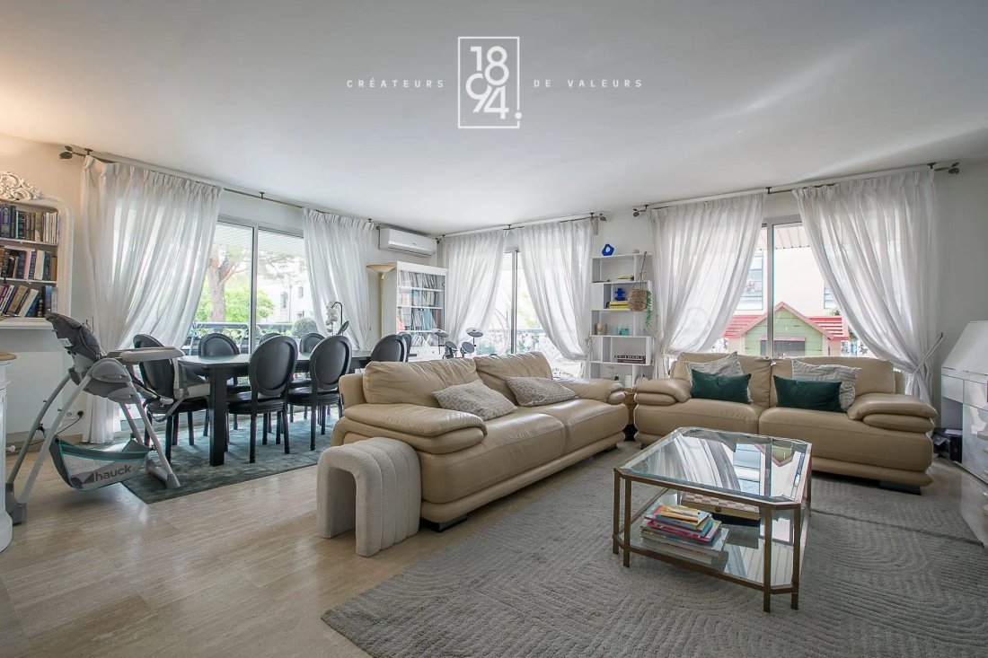 Apartment in 1er Arrondissement, Marseille, France 3 - 17910266