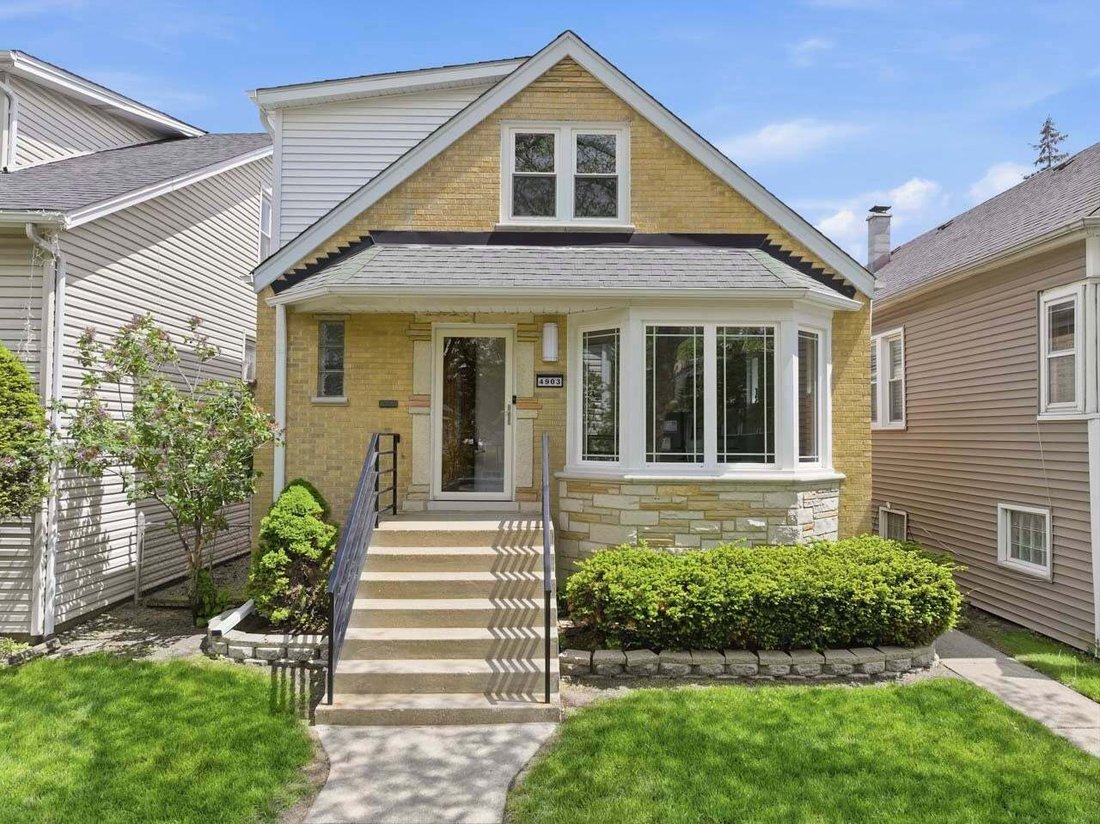 House in Chicago, Illinois, United States 2 - 18659891