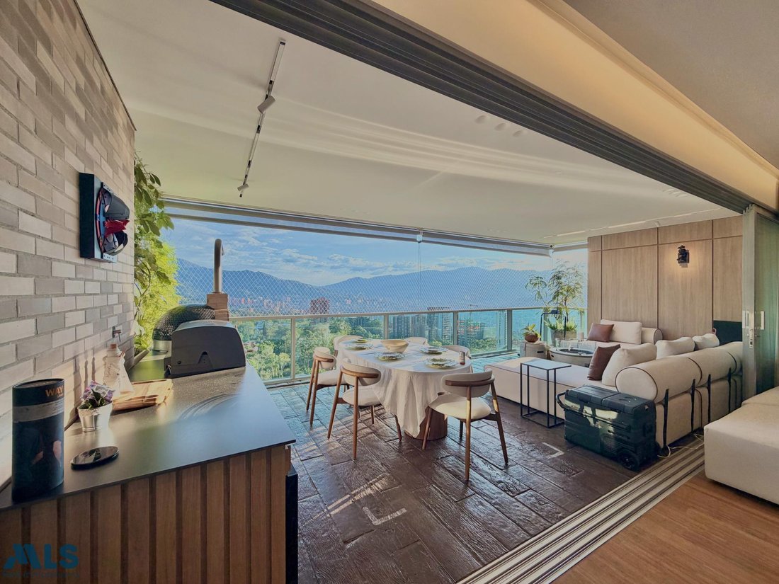 Apartment in Medellín, Antioquia, Colombia 5 - 18666237