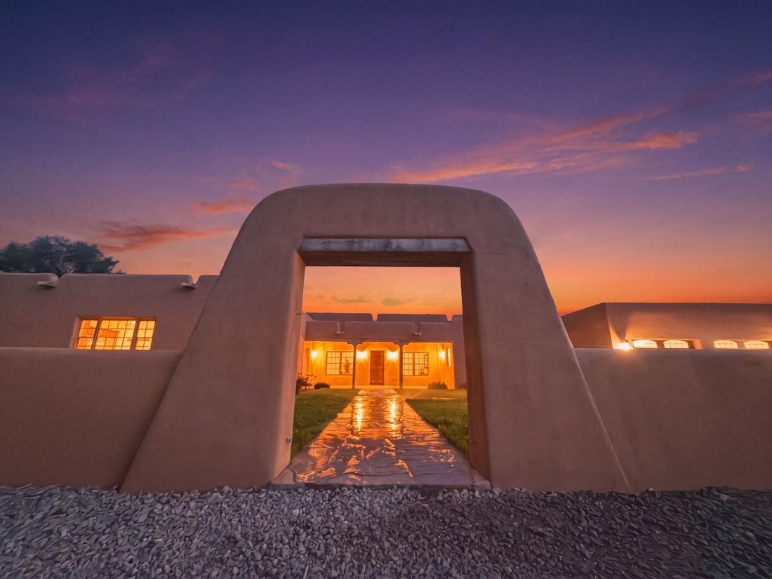 House in Santa Fe, New Mexico, United States 3 - 18663338