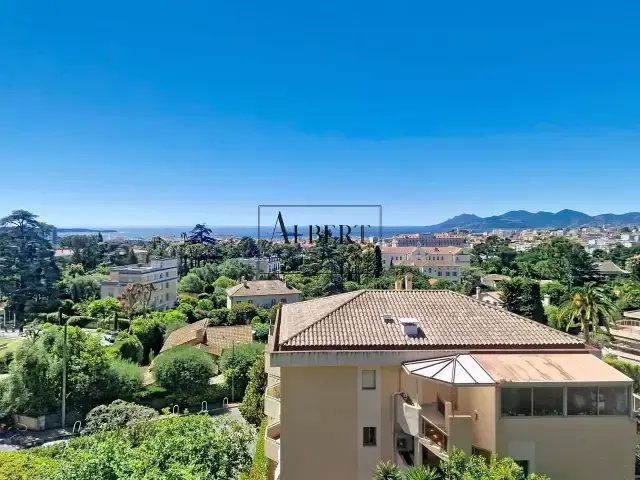 Apartment in Cannes, Provence-Alpes-Côte d'Azur, France 1 - 17947869