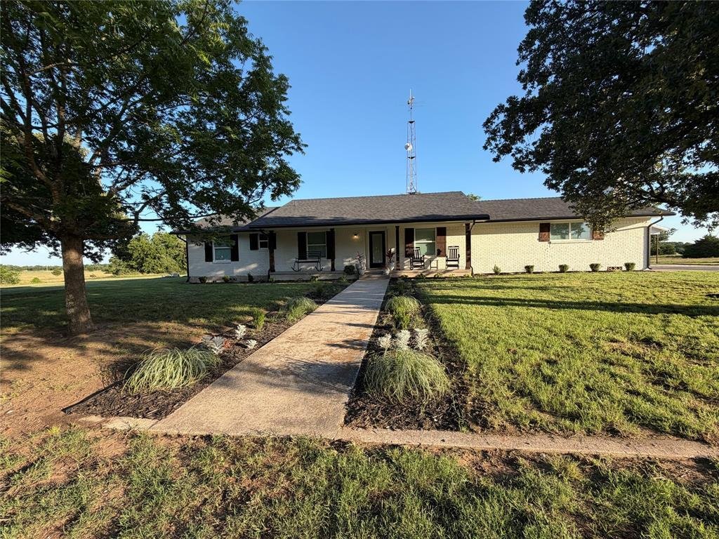 House in Gainesville, Texas, United States 2 - 18664110