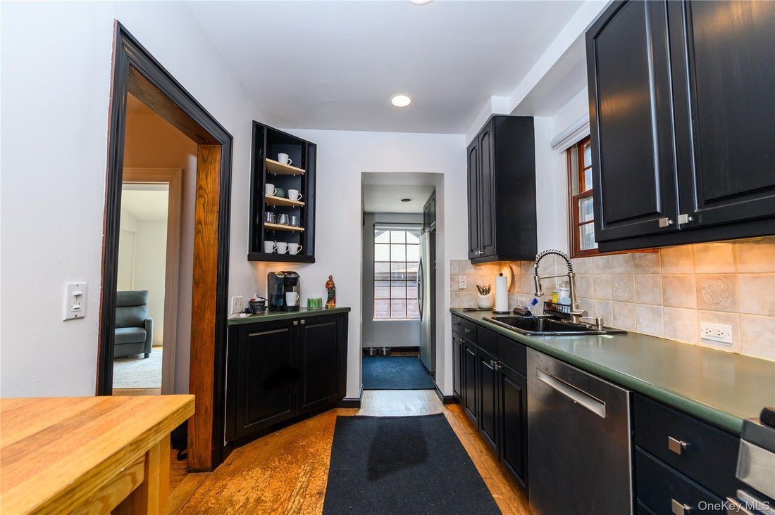 House in New York, New York, United States 5 - 18662041