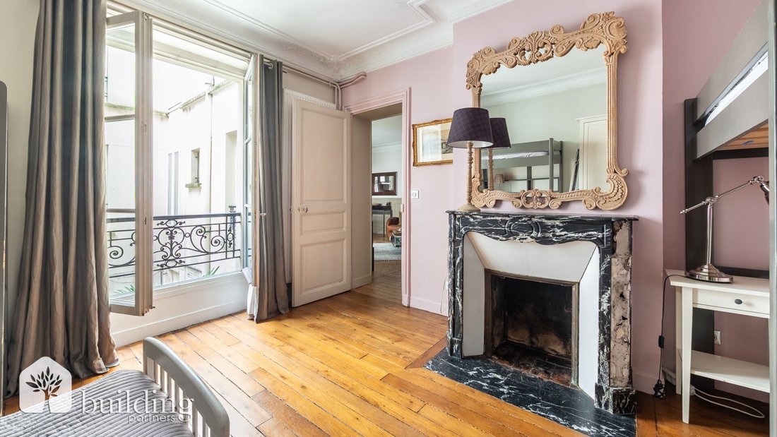 Apartment in Pereire-Malesherbes, Paris 17e Arrondissement, Paris 1 - 18668133