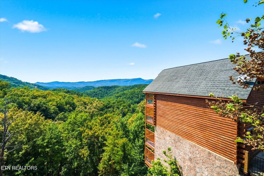 House in Sevierville, Tennessee, United States 3 - 18659749