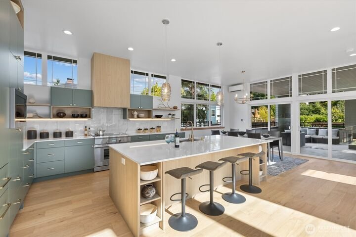 House in Seattle, Washington, United States 5 - 18670561