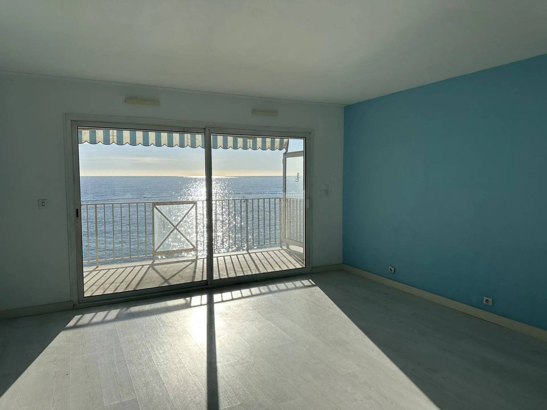 Apartment in Menton, Provence-Alpes-Côte d'Azur, France 2 - 15426180