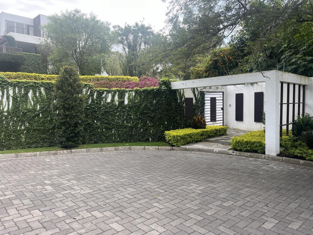 House in Quito, Pichincha, Ecuador 5 - 18661682