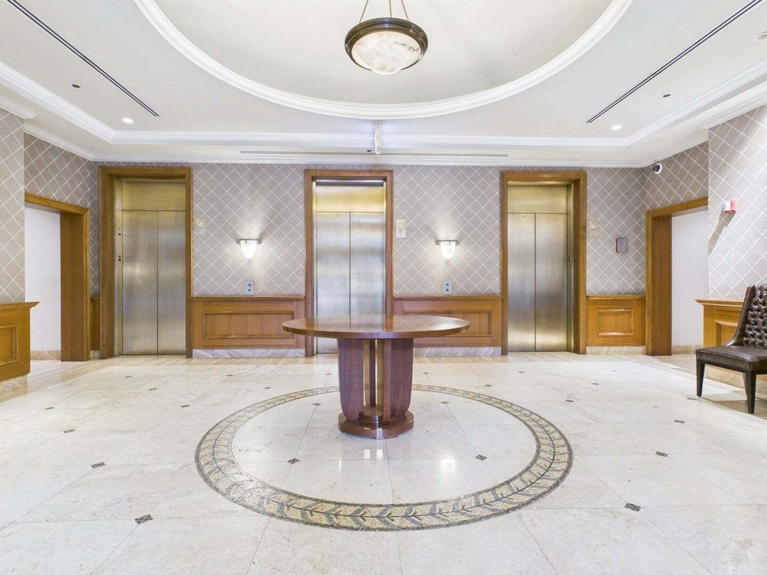 Condo in Chicago, Illinois, United States 4 - 18669227