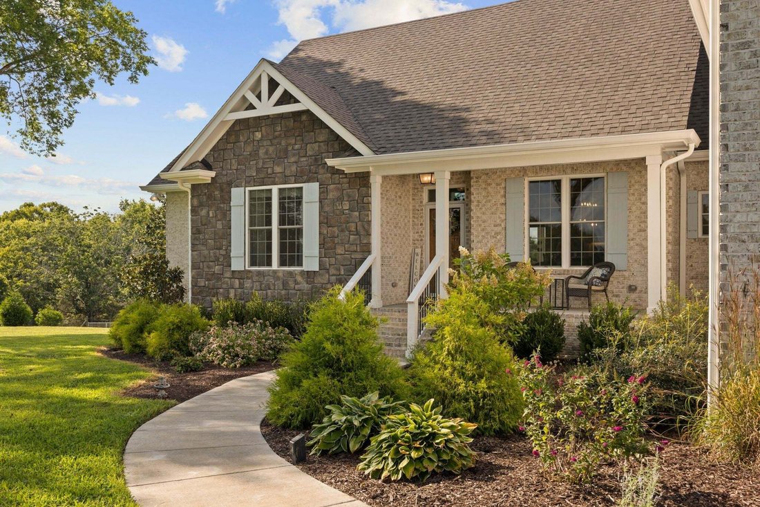 House in Williamsport, Tennessee, United States 2 - 18670755