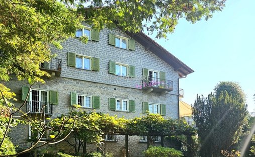 House in Minusio, Ticino, Switzerland 1