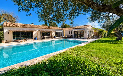 House in Grimaud, Provence-Alpes-Côte d'Azur, France 1