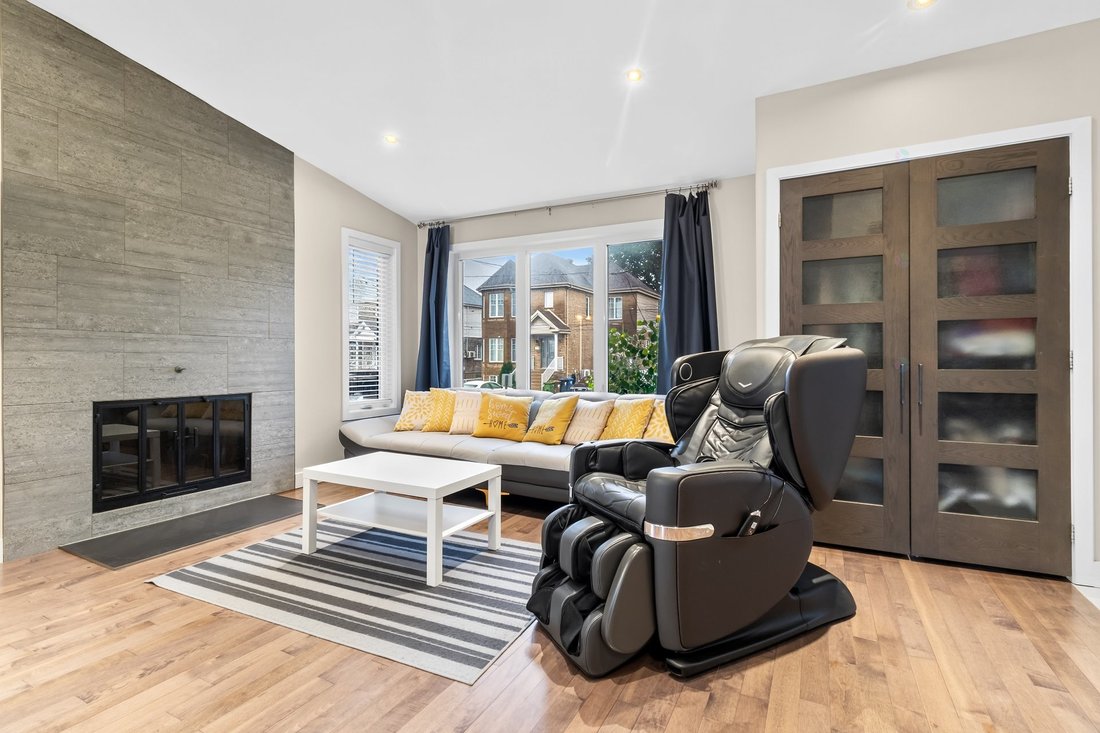 House in Brossard, Quebec, Canada 5 - 18667895