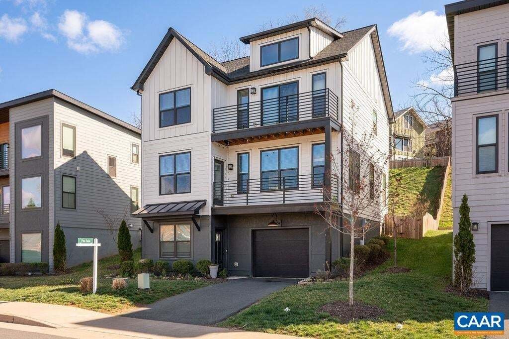House in Charlottesville, Virginia, United States 1 - 18659037