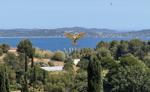Land in Centre Ville, Carqueiranne, France 1