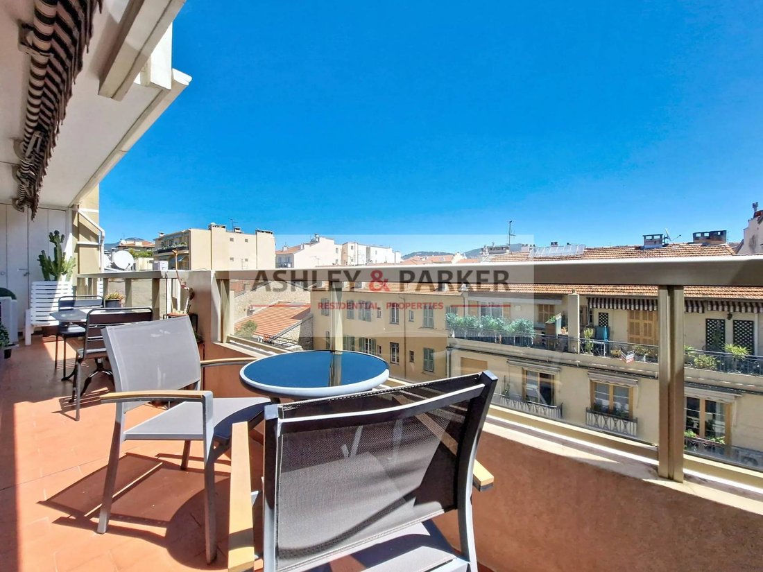 Appartamento a Nizza, Provenza-Alpi-Costa Azzurra, Francia 5 - 18093071