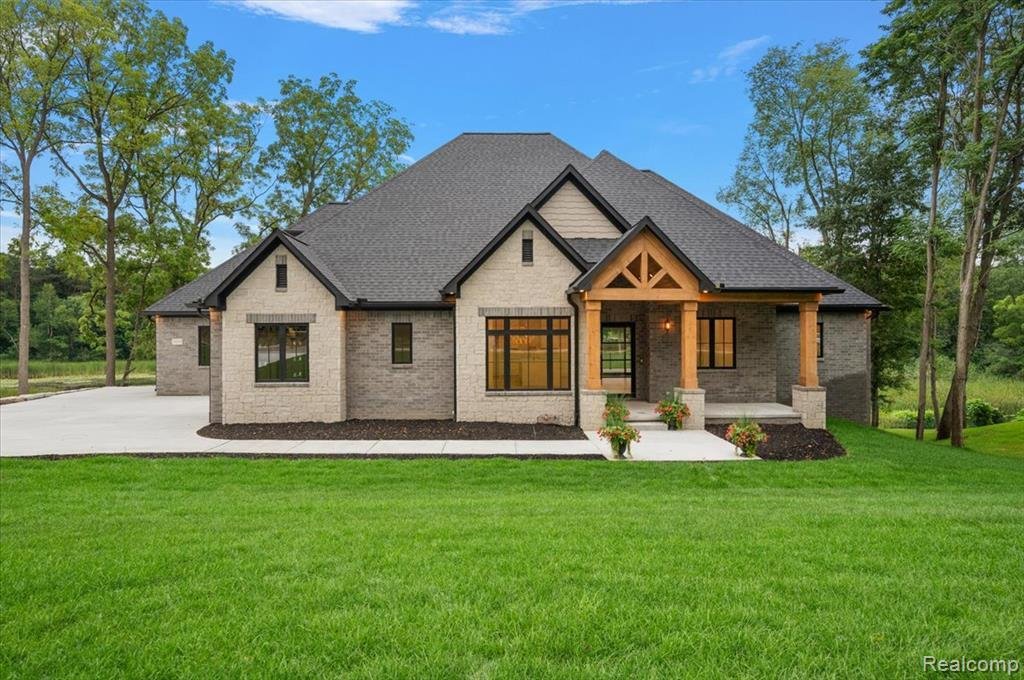 House in Oxford, Michigan, United States 1 - 18662496