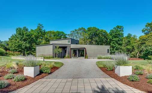 House in Calverton, New York, United States 1