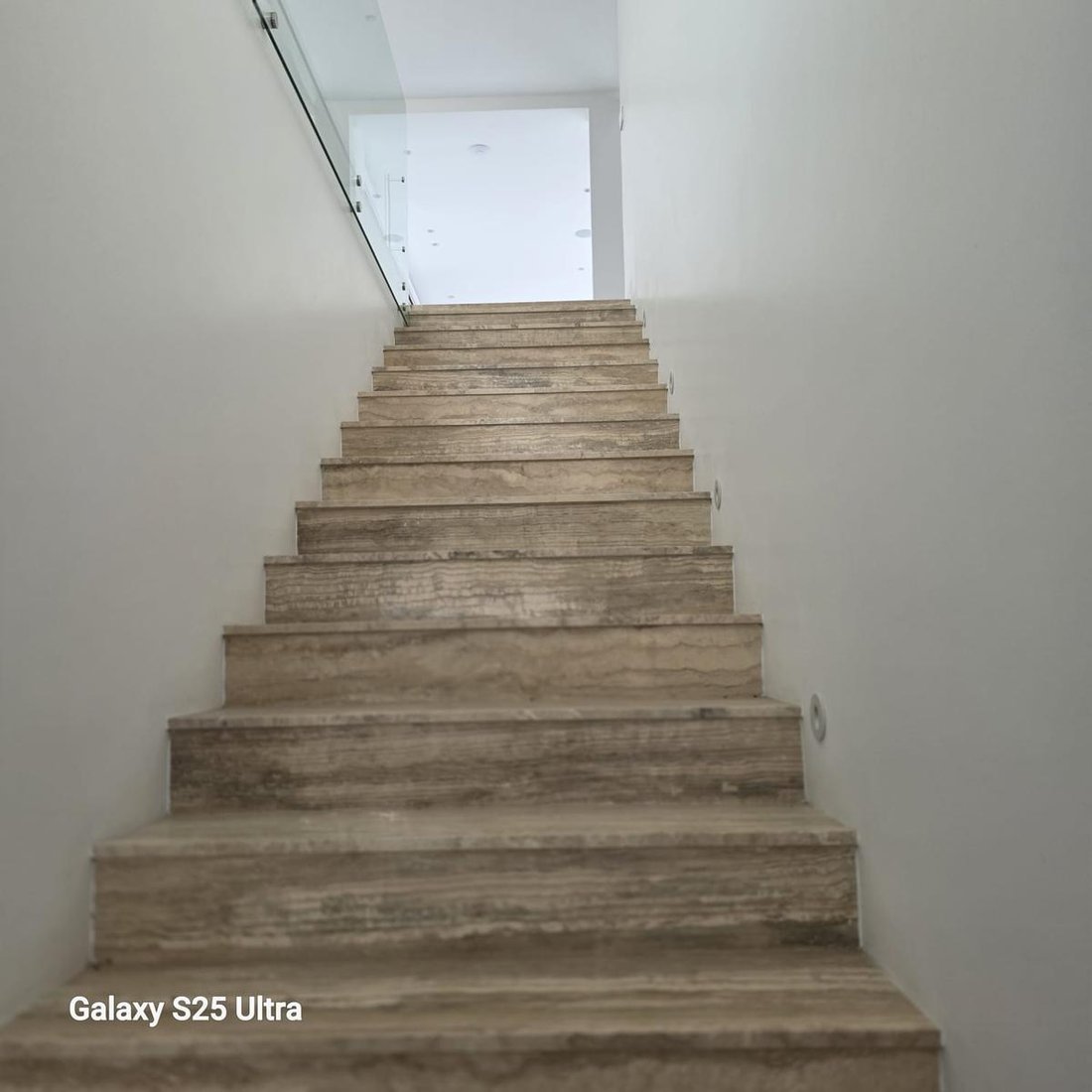 House in Quito, Pichincha, Ecuador 2 - 18660310