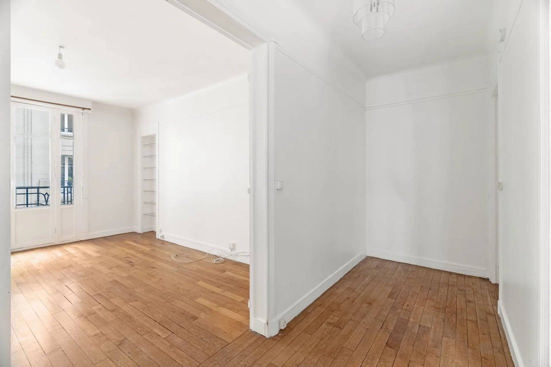 Apartment in Bois de Boulogne, Paris 16e Arrondissement, Paris 2 - 17599483