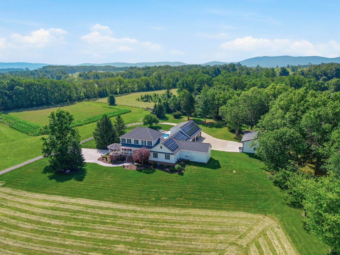 House in Fishersville, Virginia, United States 3 - 18667607
