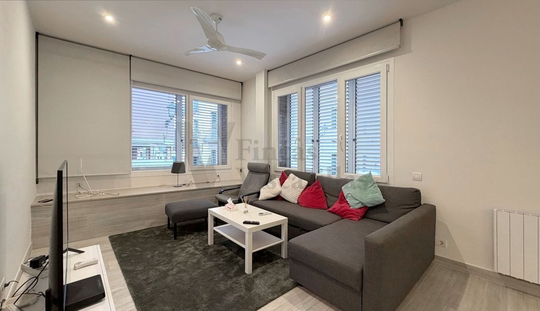 Apartment in Sarrià-Sant Gervasi, Barcelona, Spain 2 - 18667813